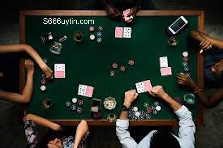 luật chơi stripper poker